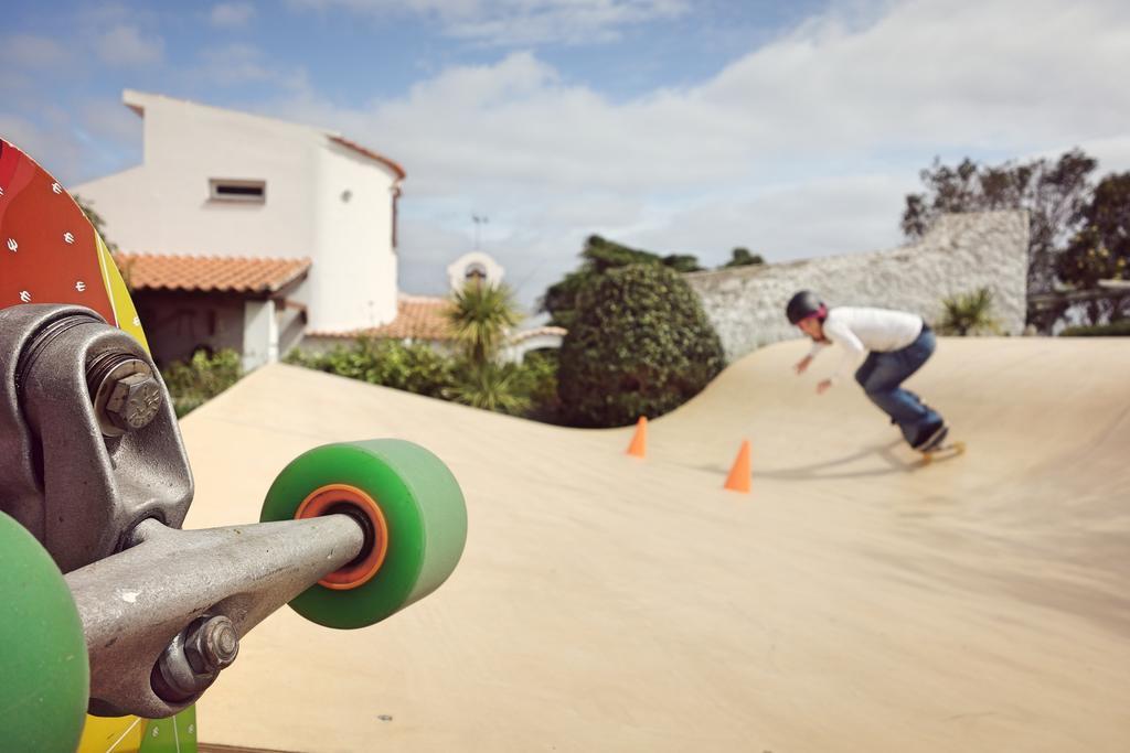 Moka Surfhouse Vandrerhjem Ericeira Eksteriør bilde