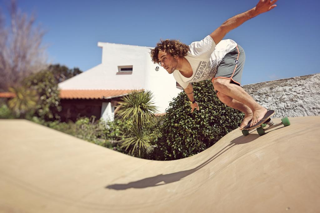 Moka Surfhouse Vandrerhjem Ericeira Eksteriør bilde